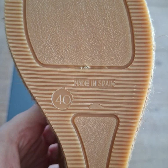 Gaimo Women's Taupe Suede & Jute Wedge Espadrilles (EU 40/US 9) - Picture 7 of 8